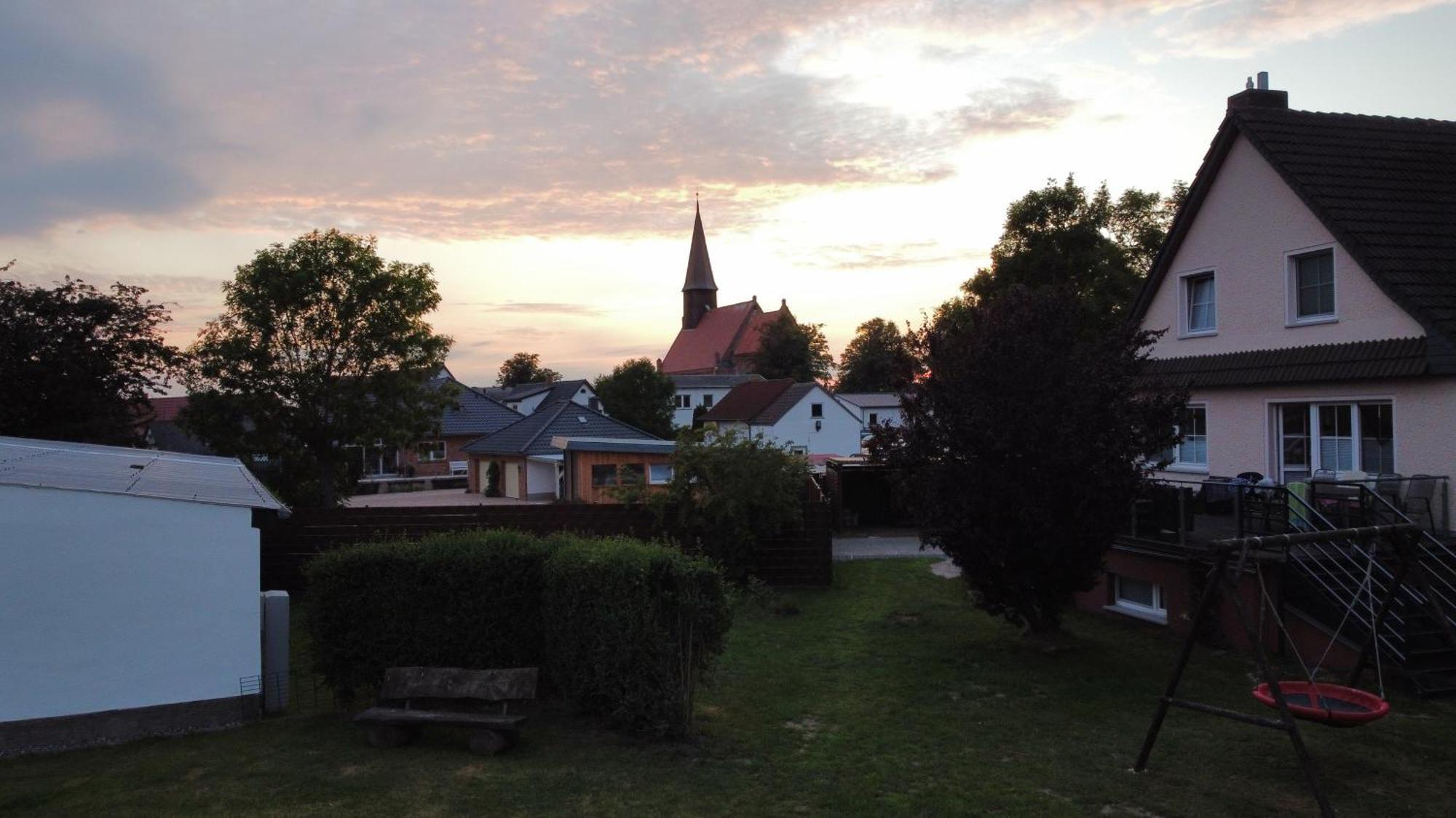 Ruegenferienhaus - Schaprode Hafen ภายนอก รูปภาพ