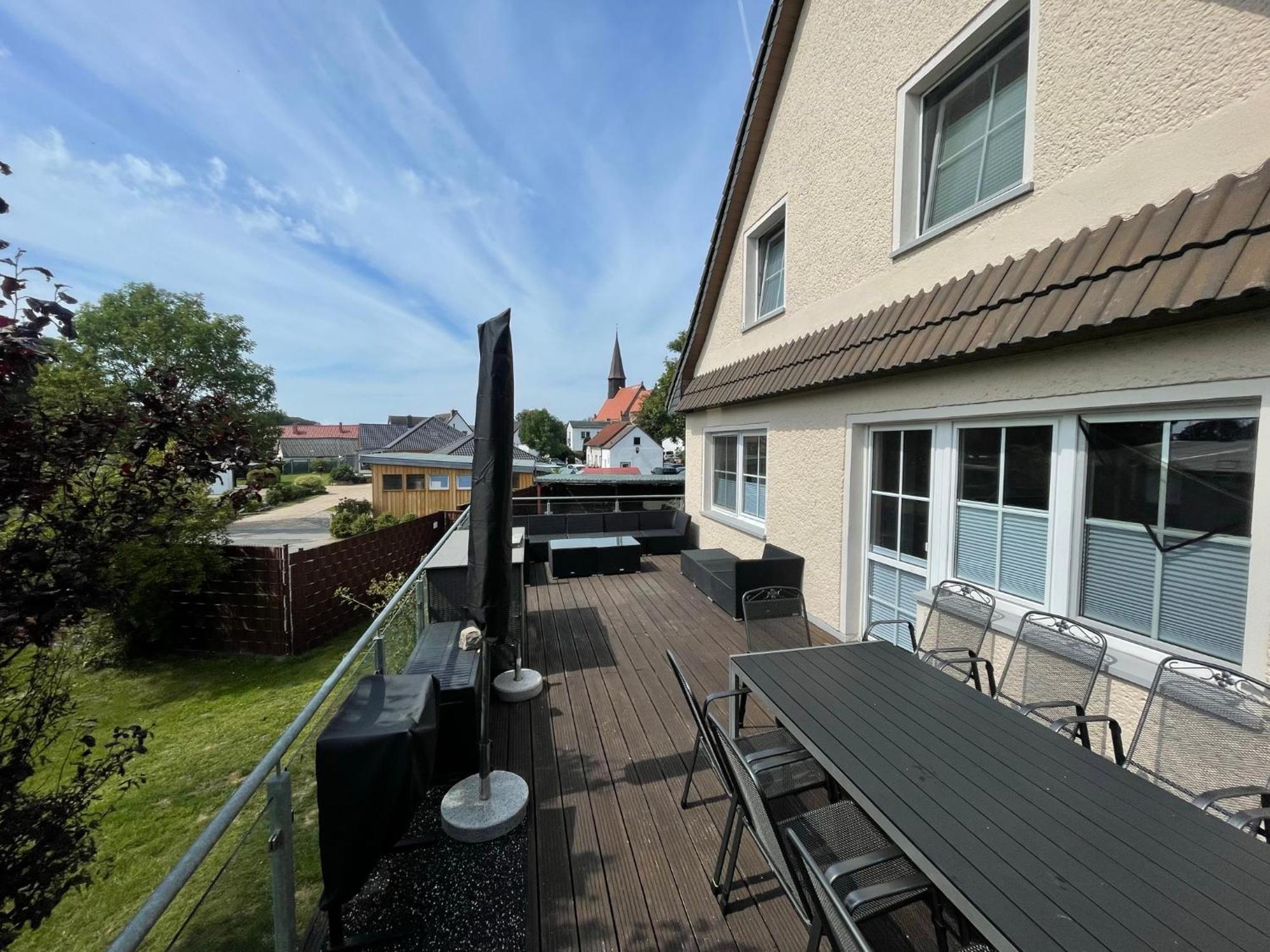 Ruegenferienhaus - Schaprode Hafen ภายนอก รูปภาพ