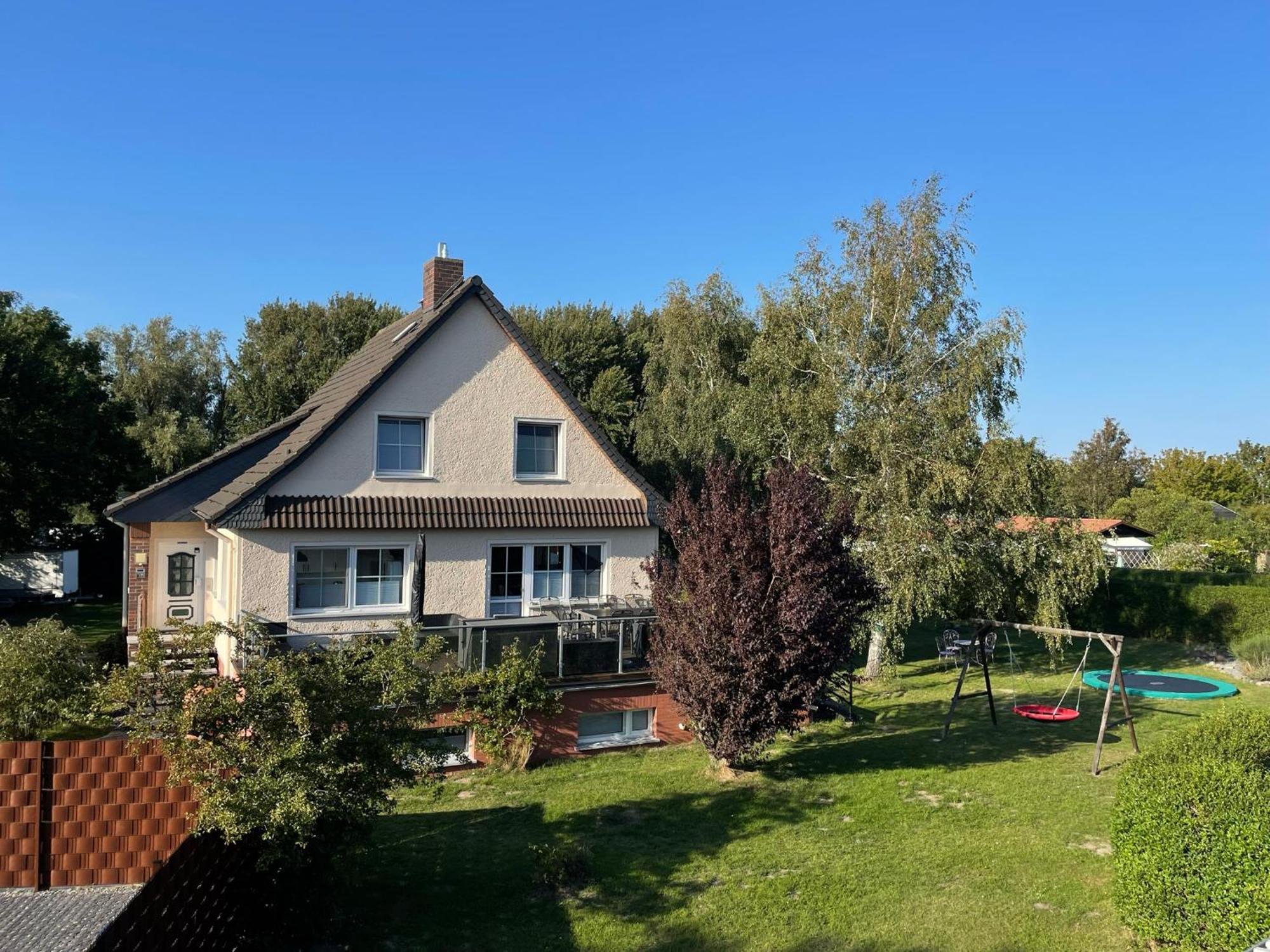 Ruegenferienhaus - Schaprode Hafen ภายนอก รูปภาพ