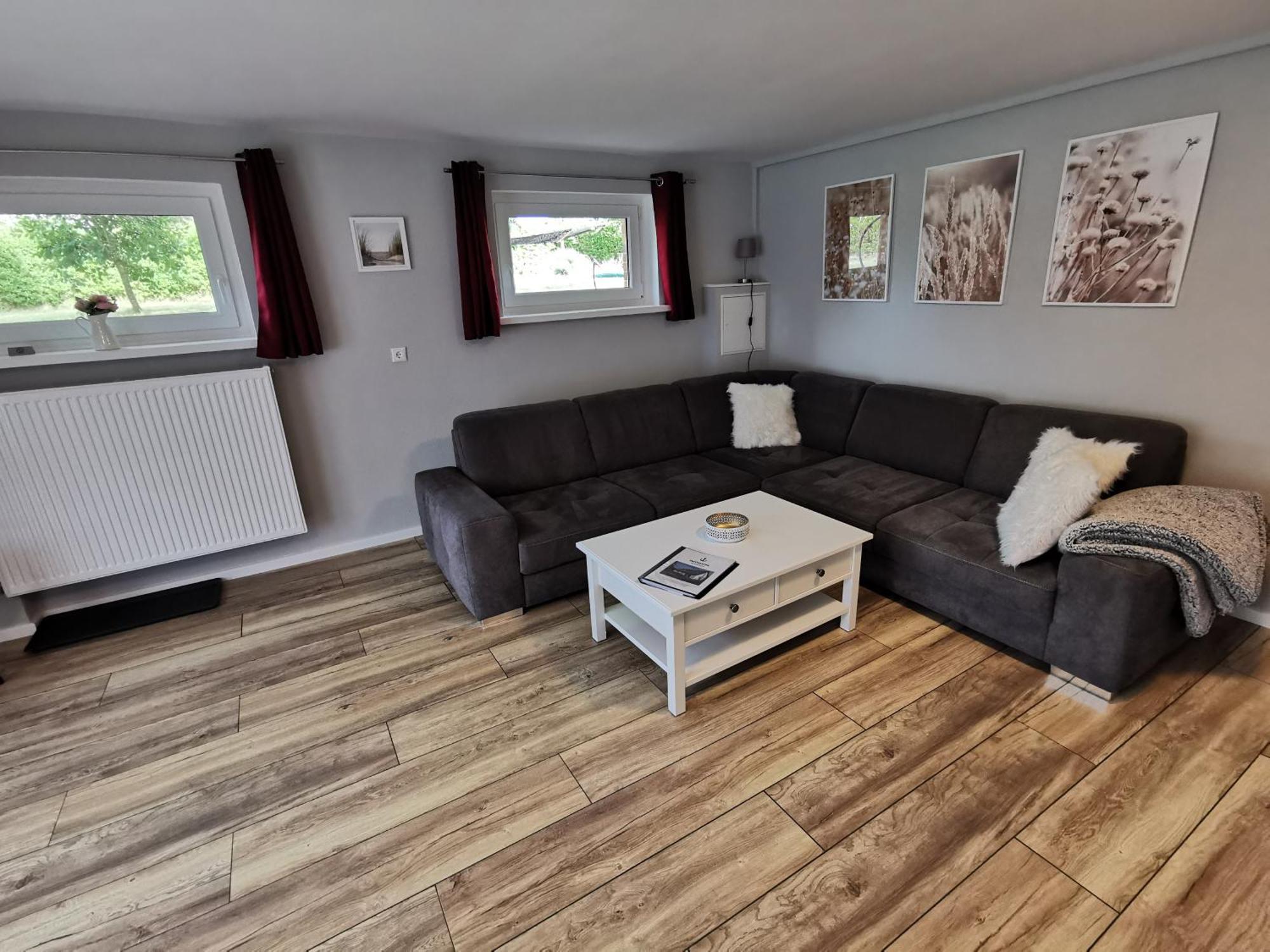 Ruegenferienhaus - Schaprode Hafen ภายนอก รูปภาพ